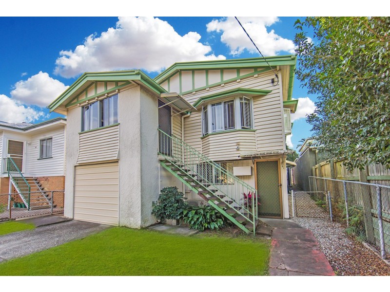 31 Brookfield Road, Kedron QLD 4031