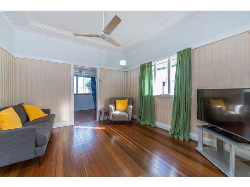 31 Brookfield Road, Kedron QLD 4031