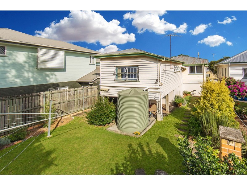 31 Brookfield Road, Kedron QLD 4031