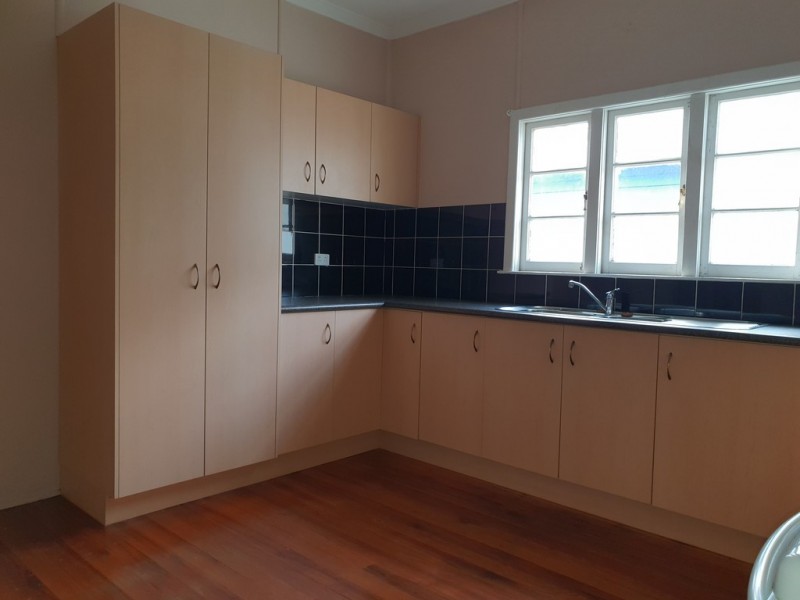 251 Earnshaw Road, Northgate QLD 4013