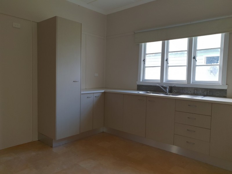 253 Earnshaw Road, Northgate QLD 4013