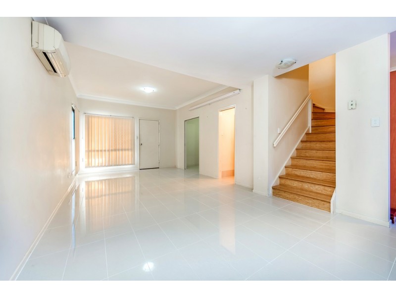 11 / 23A Ronmack Street, Chermside QLD 4032