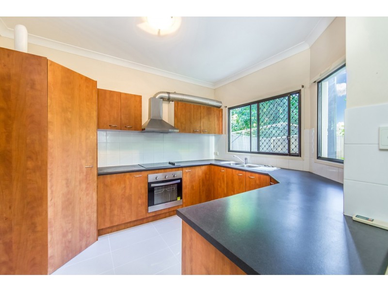 11 / 23A Ronmack Street, Chermside QLD 4032
