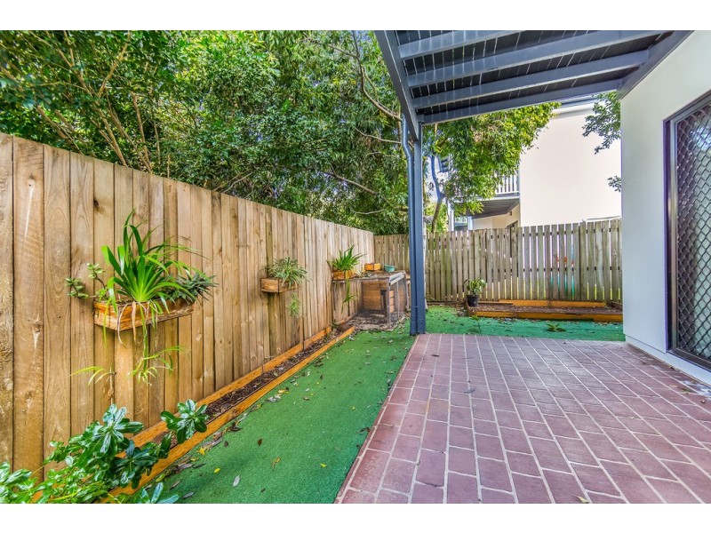 11 / 23A Ronmack Street, Chermside QLD 4032