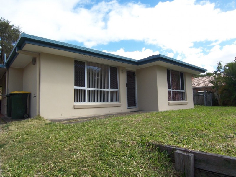 2 Neranda Court, Holland Park QLD 4121