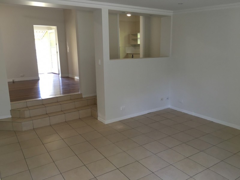 16 Main Avenue, Wavell Heights QLD 4012