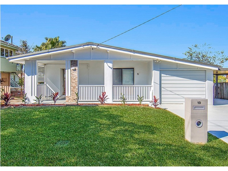 19 Kilburn Street, Chermside QLD 4032