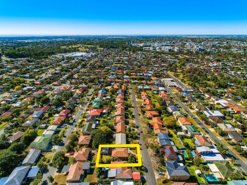 23 Pacific Street, Chermside West QLD 4032