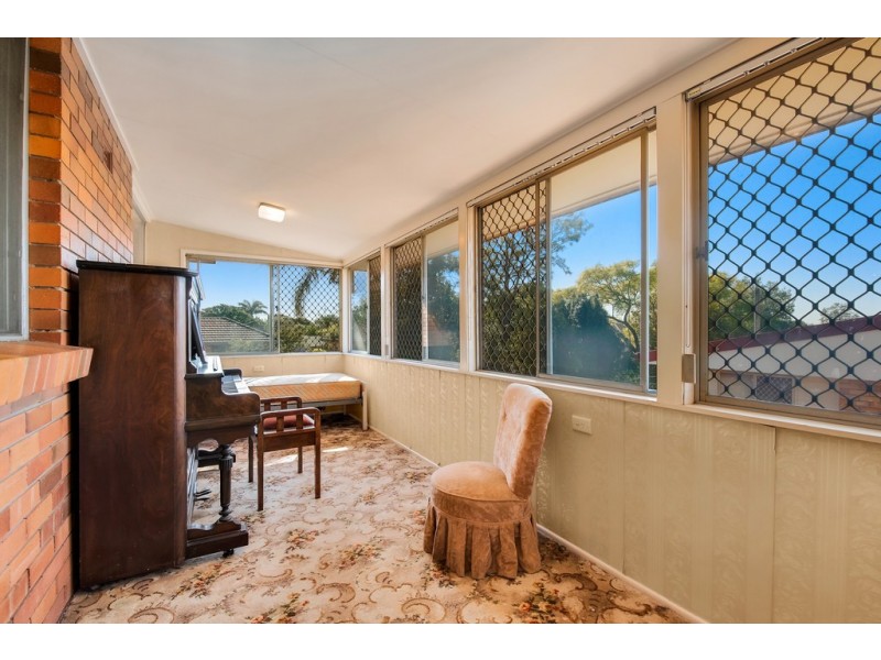 23 Pacific Street, Chermside West QLD 4032