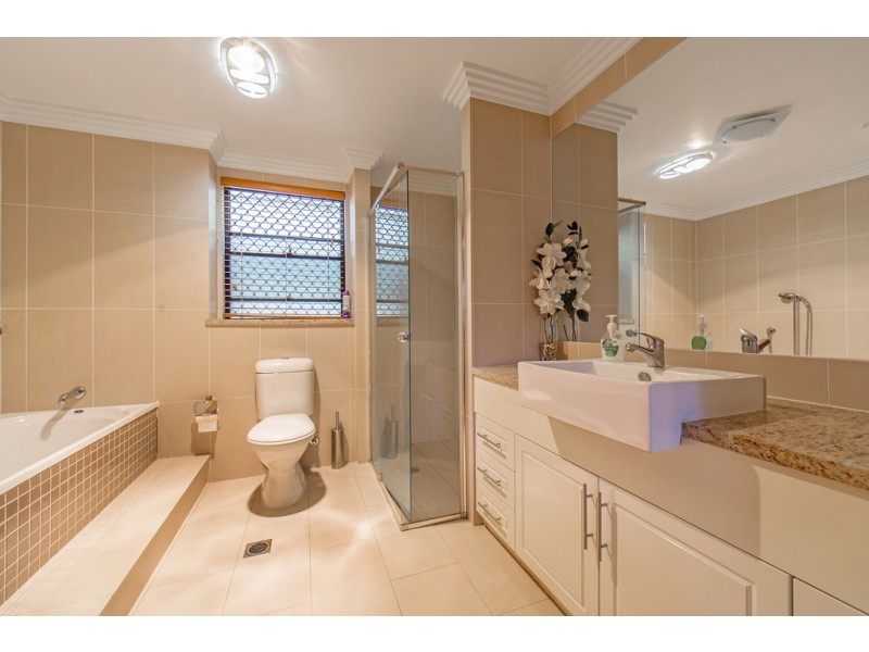 20 Sparkes Street, Chermside QLD 4032