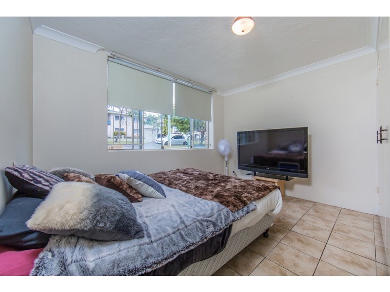1 / 3 Parkhill Street, Chermside QLD 4032