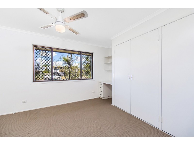 78 Hedge Street, Strathpine QLD 4500