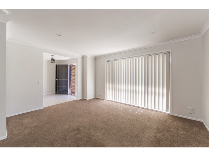 17 Sutherland Drive, Strathpine QLD 4500