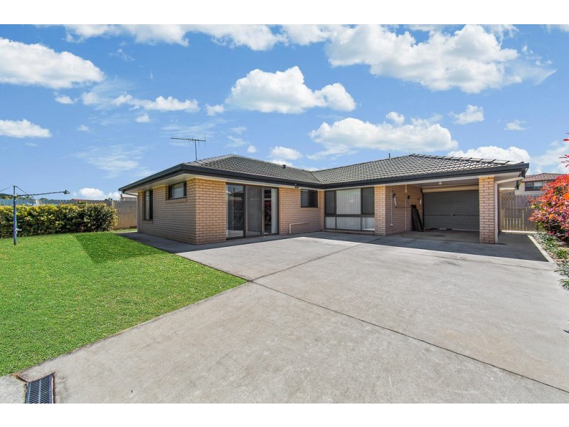 17 Sutherland Drive, Strathpine QLD 4500