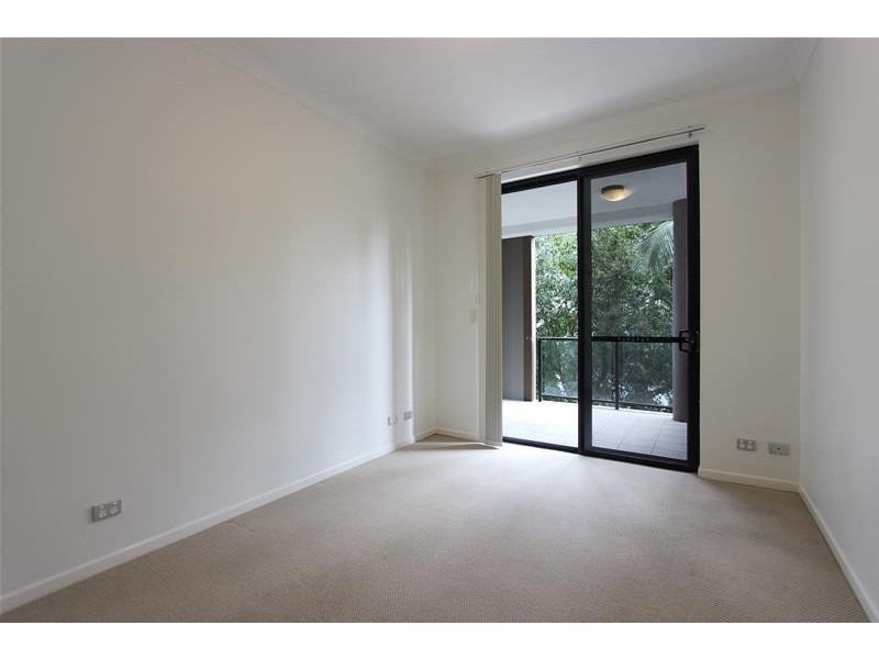 Unit 25 / 46 Playfield Street, Chermside QLD 4032