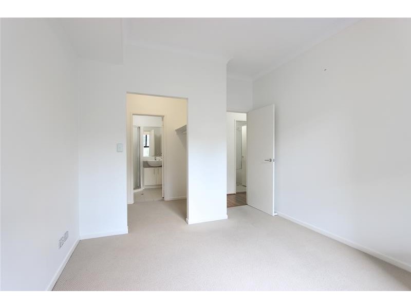 Unit 25 / 46 Playfield Street, Chermside QLD 4032