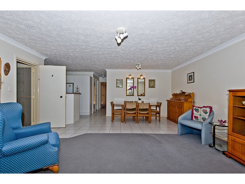 2/117 Meemar Street, Chermside QLD 4032