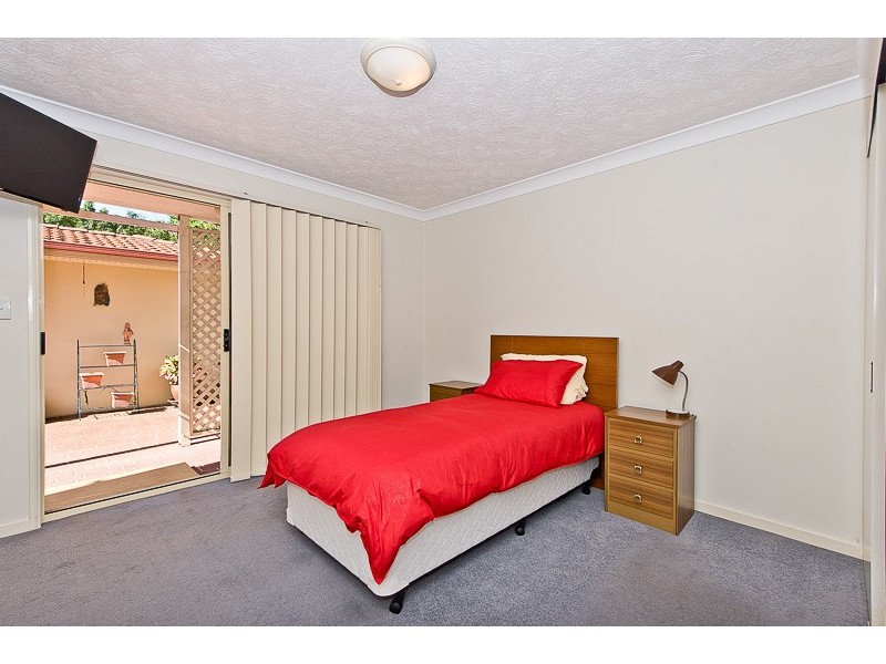 2/117 Meemar Street, Chermside QLD 4032