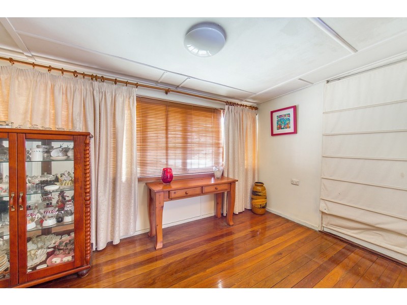 6 Macedon Street, Wavell Heights QLD 4012