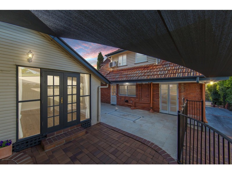 186 Rode Road, Wavell Heights QLD 4012