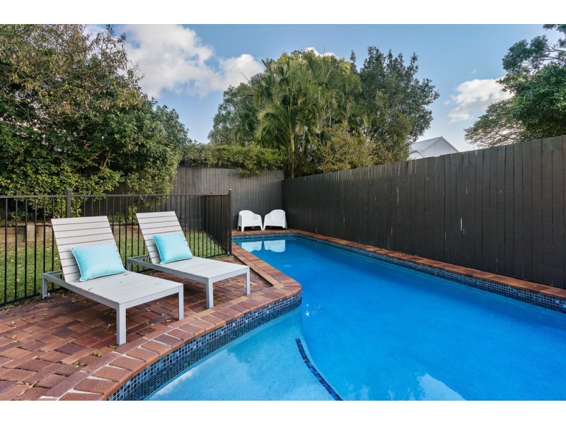 186 Rode Road, Wavell Heights QLD 4012