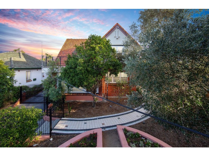 186 Rode Road, Wavell Heights QLD 4012