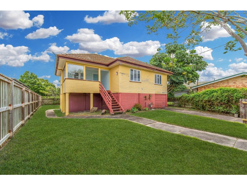 52 Henry Street, Chermside QLD 4032