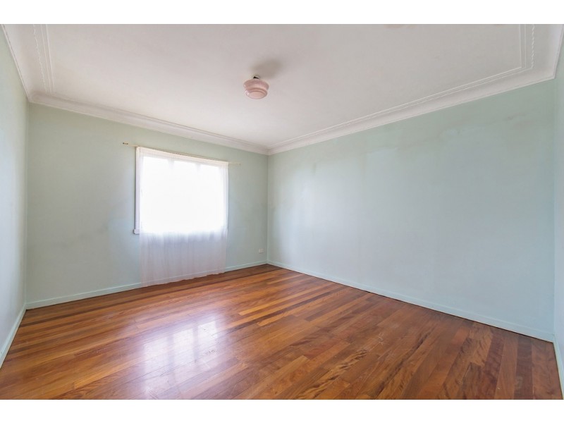 52 Henry Street, Chermside QLD 4032