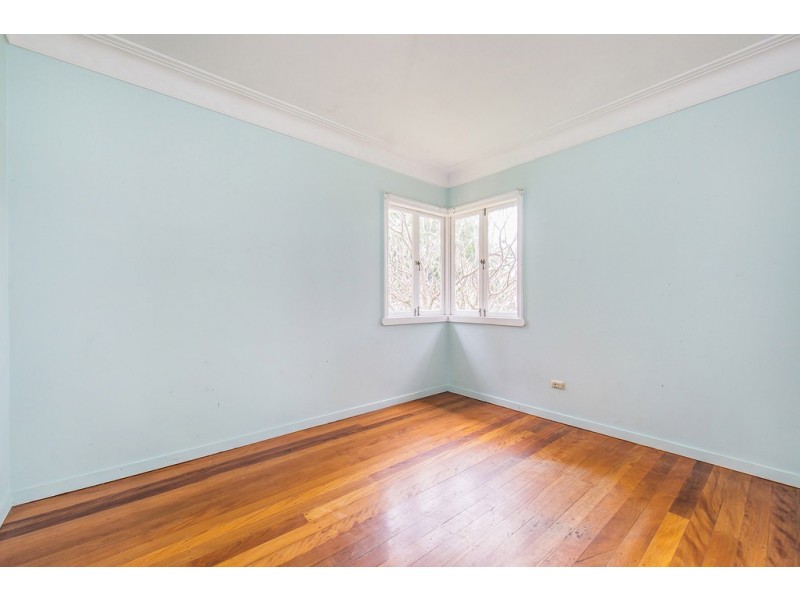 52 Henry Street, Chermside QLD 4032