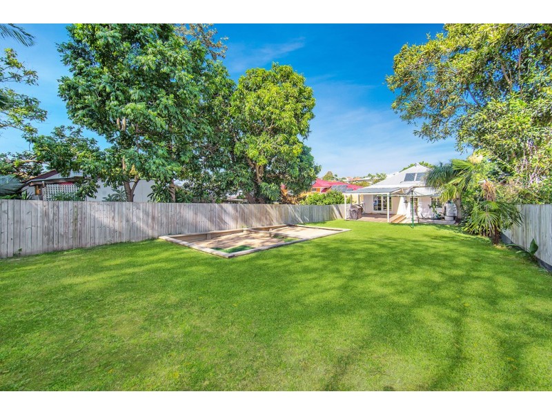 7 Vale Street, Wavell Heights QLD 4012