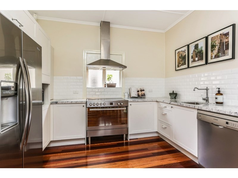 7 Vale Street, Wavell Heights QLD 4012