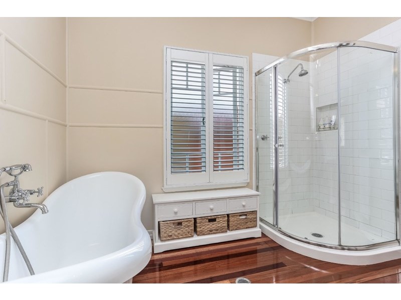 7 Vale Street, Wavell Heights QLD 4012