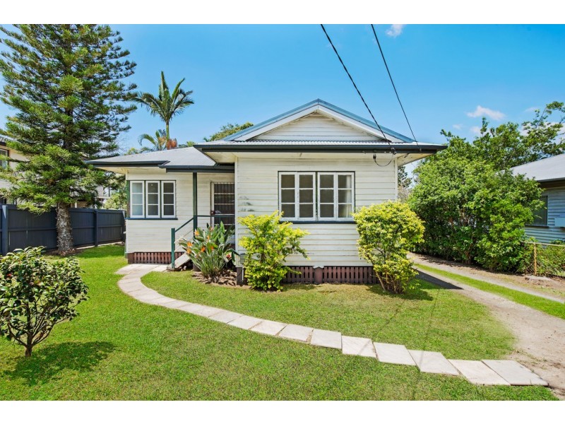 17 Newman Road, Wavell Heights QLD 4012