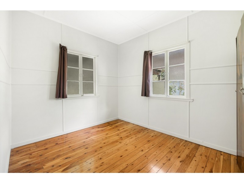 17 Newman Road, Wavell Heights QLD 4012