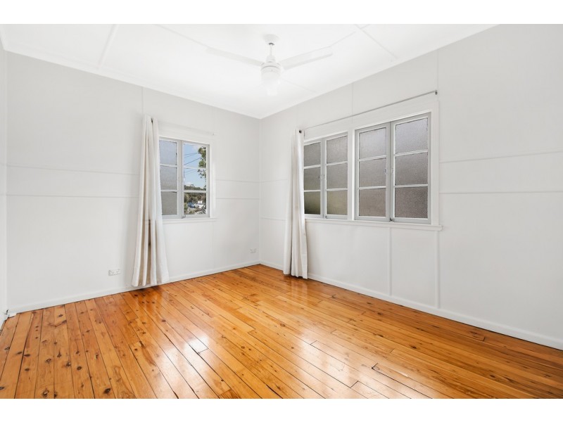 17 Newman Road, Wavell Heights QLD 4012