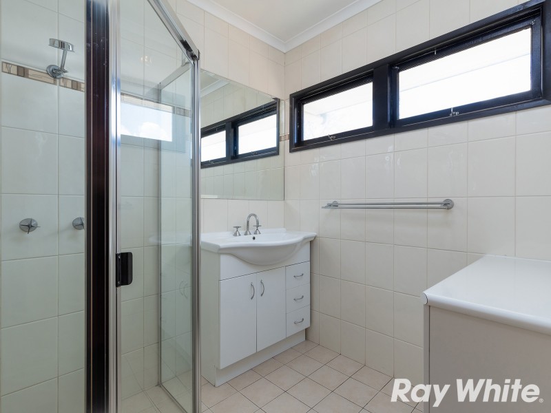 198 Hamilton Road, Wavell Heights QLD 4012