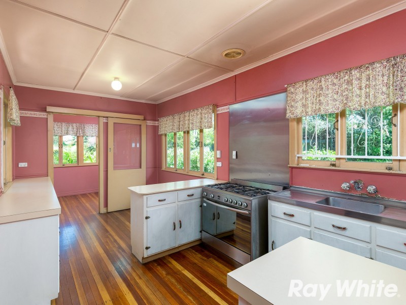 198 Hamilton Road, Wavell Heights QLD 4012