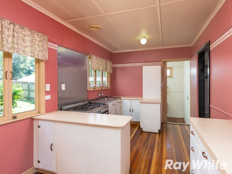 198 Hamilton Road, Wavell Heights QLD 4012