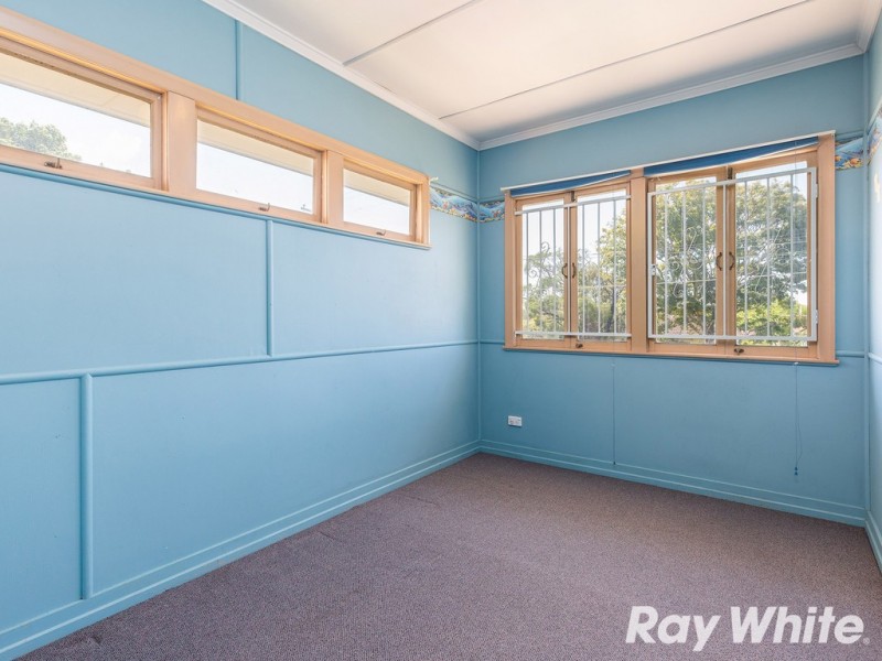 198 Hamilton Road, Wavell Heights QLD 4012