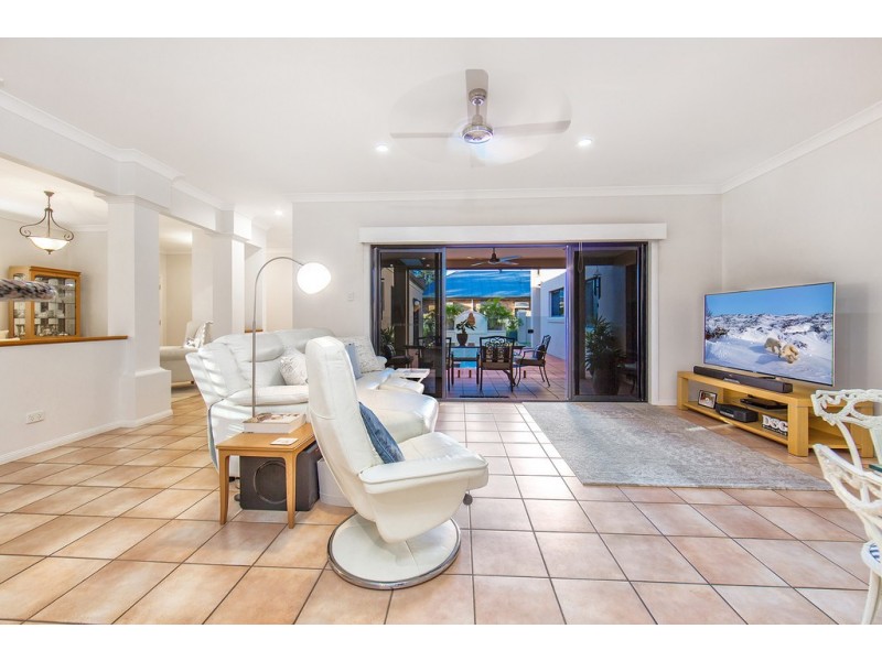 10 Flametree Street, Bridgeman Downs QLD 4035