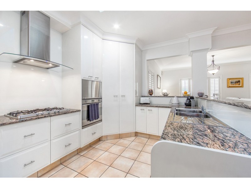 10 Flametree Street, Bridgeman Downs QLD 4035