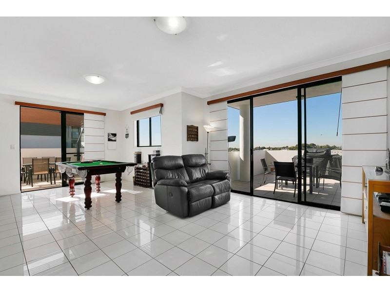 63 / 37 Playfield Street, Chermside QLD 4032