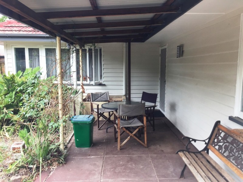 2 Macedon Street, Wavell Heights QLD 4012