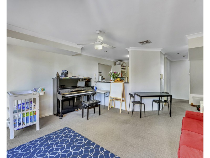 2 / 55 Latham Street, Chermside QLD 4032