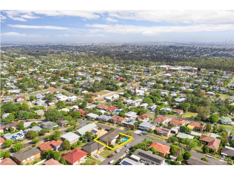 22 Sunfields Street, Geebung QLD 4034