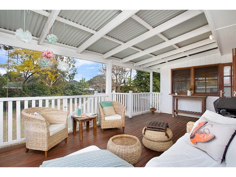 8 Mylne Street, Chermside QLD 4032