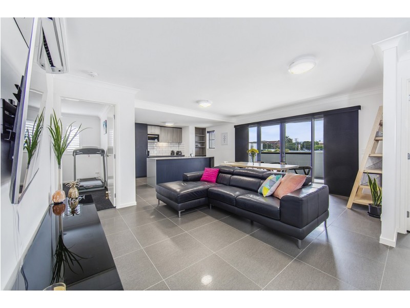 301/39 Thomas Street, Chermside QLD 4032