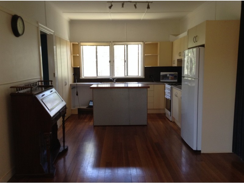 291 Hamilton Road, Chermside QLD 4032