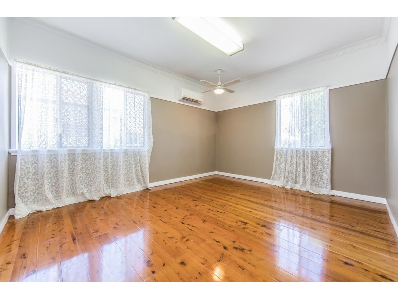 24 Nielson Street, Chermside QLD 4032