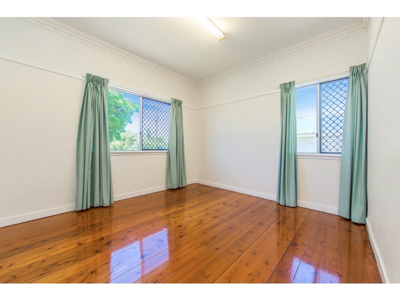 24 Nielson Street, Chermside QLD 4032